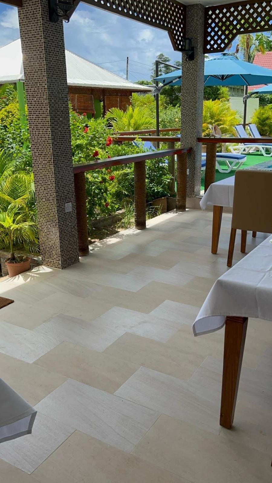 Benjamine'S Guesthouse La Digue Exterior foto